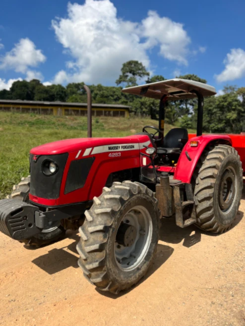 Trator MF 4283